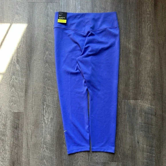 NEW NWT Nike Leggings Womens Large Black Tight Fit Mid Rise CZ8532-010 Yoga - Picture 2 of 4